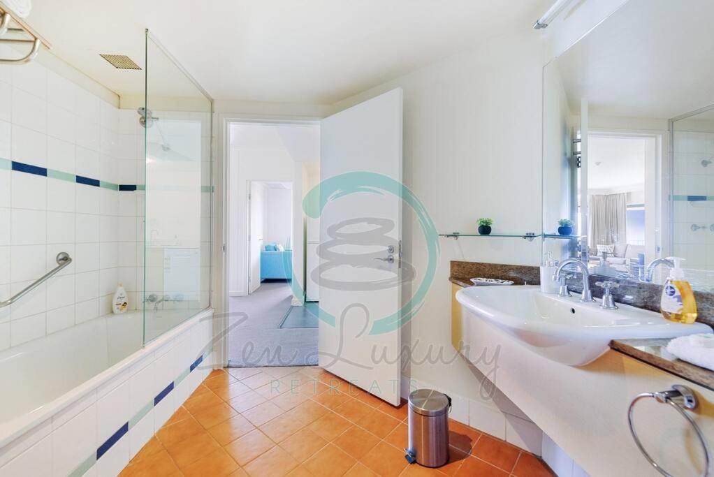 Zen88 Esplanade: 3-Br Luxury Suite Near Waterfront Darwin Exterior photo